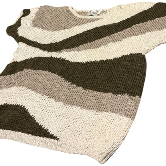 Rafaella Wave Pattern Sweater in Cream and Brown - Picture 5 of 5
